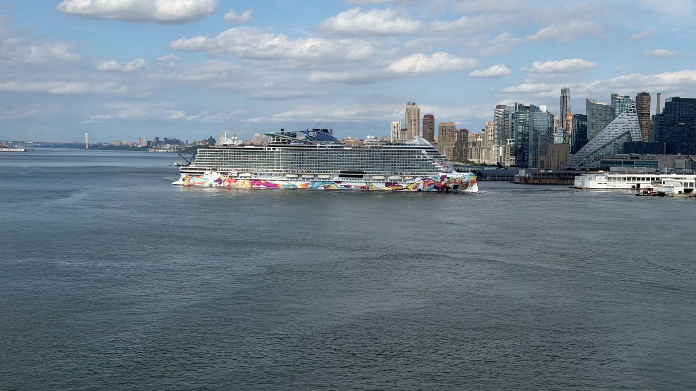 Cruise ship sailing past Manhattan on the Hudson River